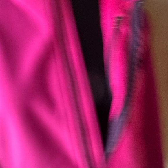 The North Face Women's Pink & Purple Shellrock Jacket - Picture 11 of 12